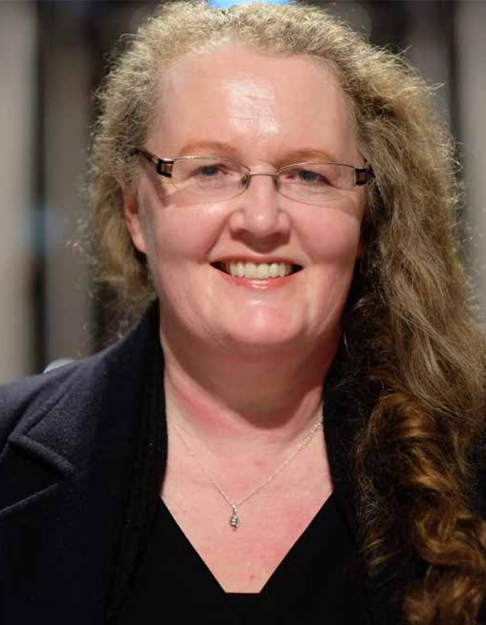 Pr Dolores Cahill