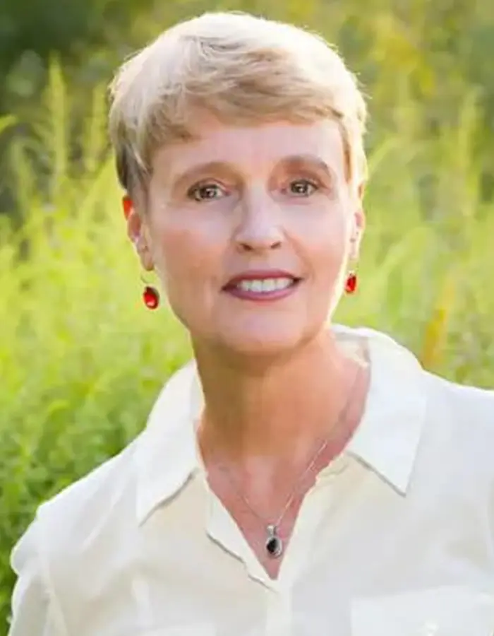 Mary Beth Pfeiffer