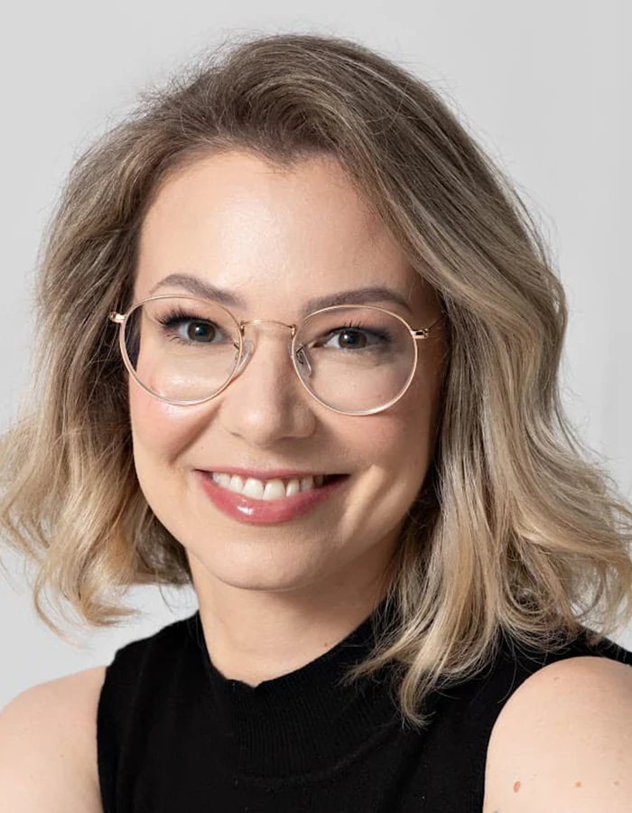 Dr Nina H. Schultz